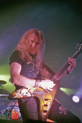 Saxon: Doug Scarratt